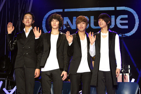 �˵����